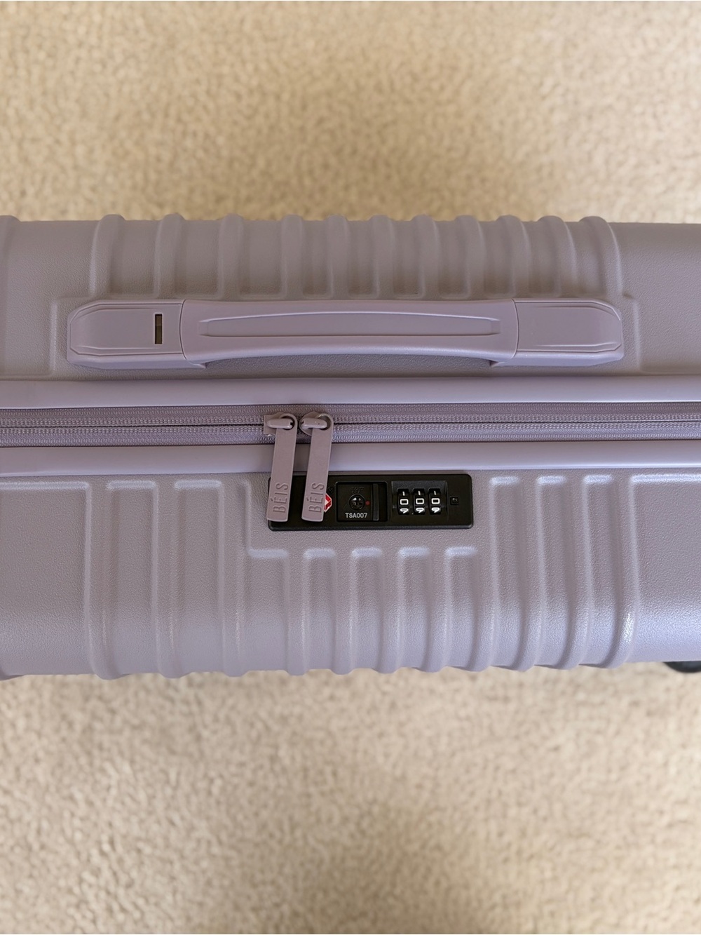BÉIS Lavender International small Carry-On Spinner Suitcase - Picture 6 of 8